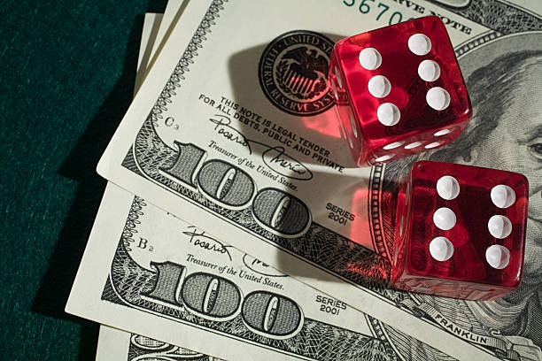 Live dealer blackjack table on r33 mobile app