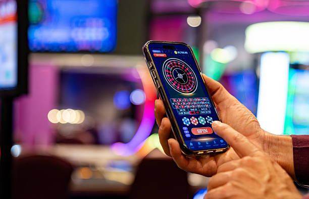Qiu Qiu game table on r33 mobile app with live dealer